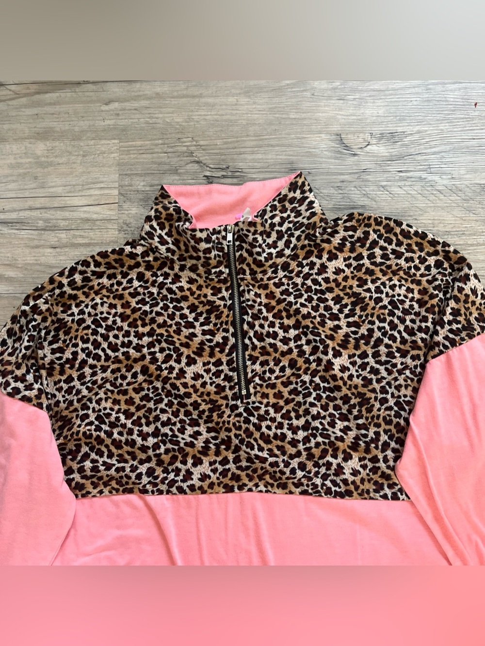 Sunshine & Rodeos Women’s Peach LeopardPrint Quarter Zip Pullover Top Rodeo Chic - Picture 4 of 10